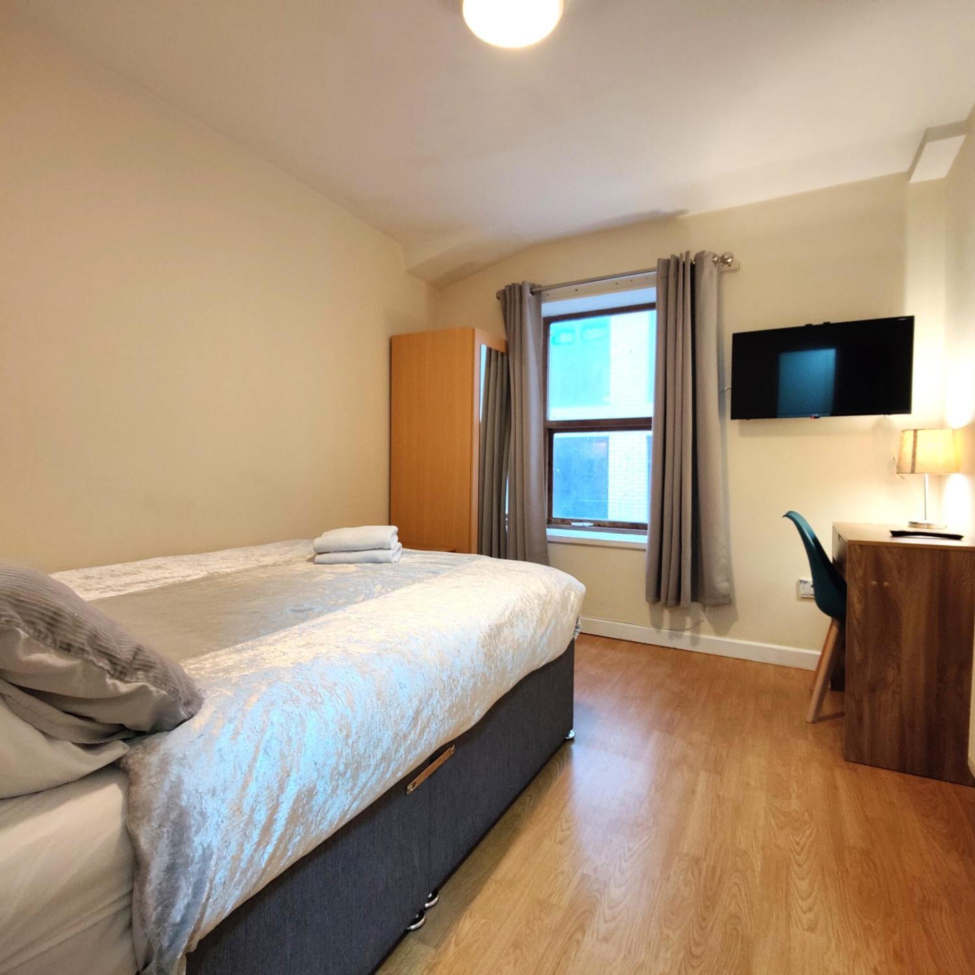 Liverpool City Centre Private Rooms Including Smart Tvs - With Shared Bathroom Pokój zdjęcie